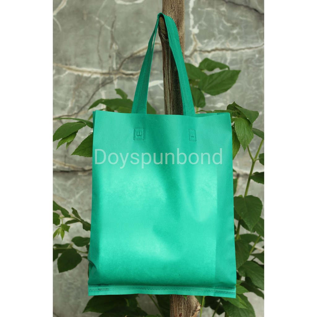 

Tas Spunbond Tali Handle Lipat Samping 30x40x8 | Goodie Bag | Tas Spunbond | Kain Spunbond | Murah