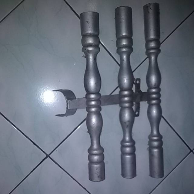 Planger / Pelindung Mesin / Engine Guard CB 100 - CB 125 - GL 100 - GL 125