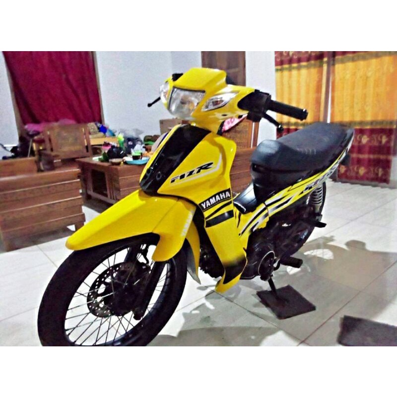 striping yamaha fiz R SE hitam kuning