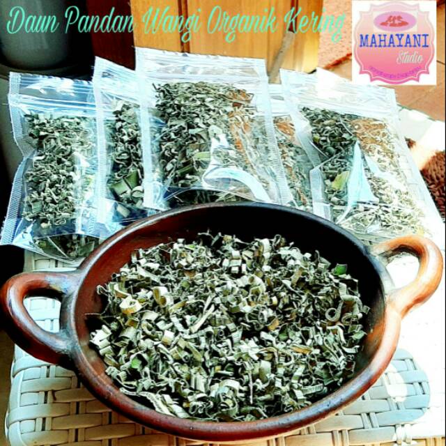 

Daun Pandan Wangi Organik Kering 20gr