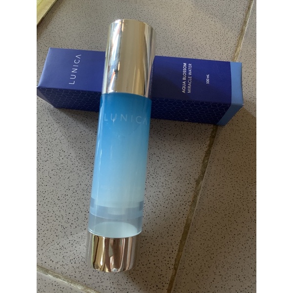 Toner Pelembap LUNICA Aqua Blossom