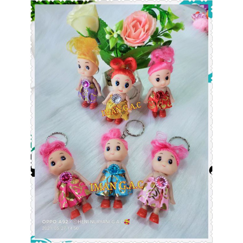 Gantungan kunci barbie mini/gantungan kunci boneka mungil  lucu/souvenir boneka barbie lucu imut