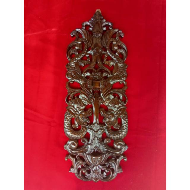 Blawong Tempat Keris Ukir Naga