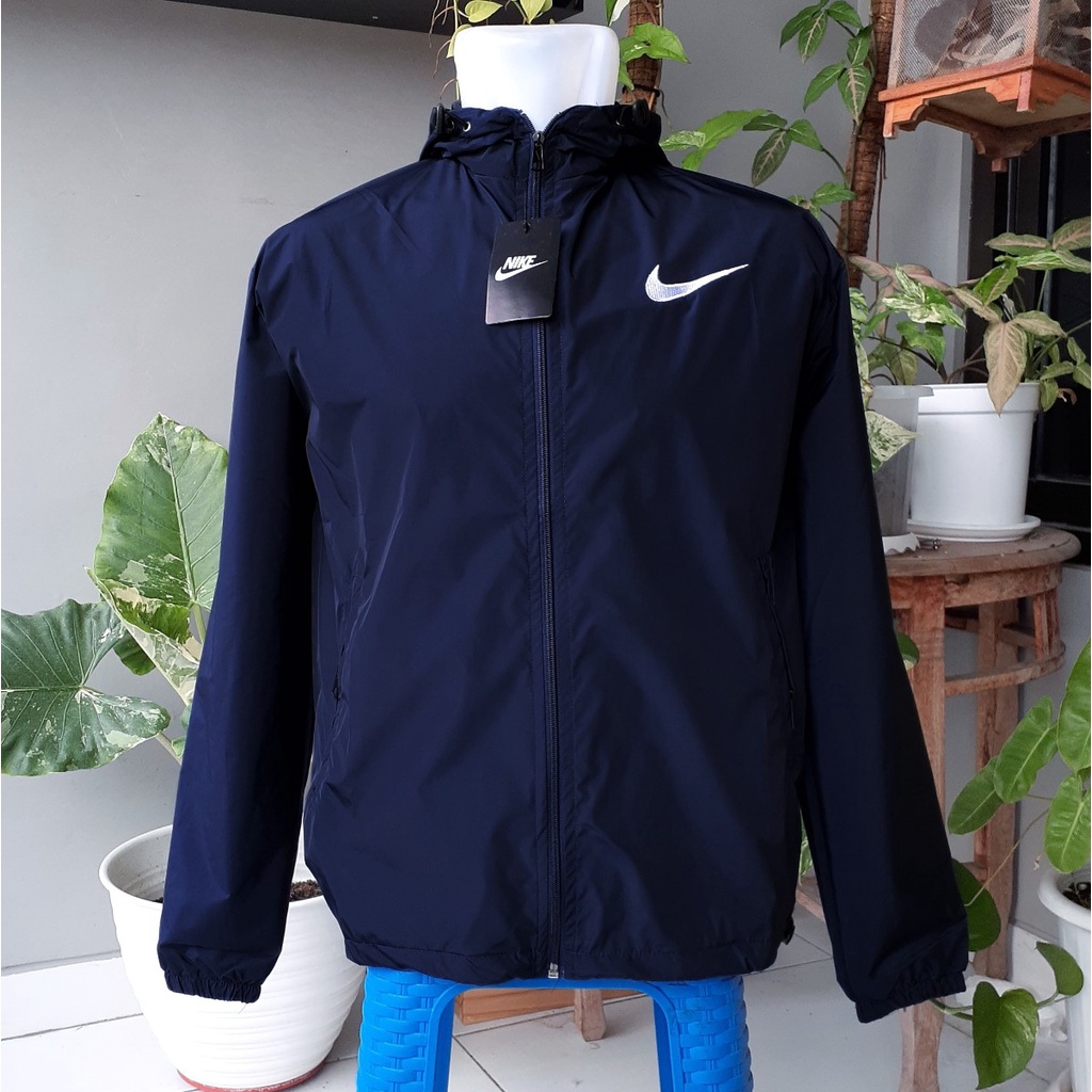 Jaket Parasut Nike / Jaket Olahraga-1