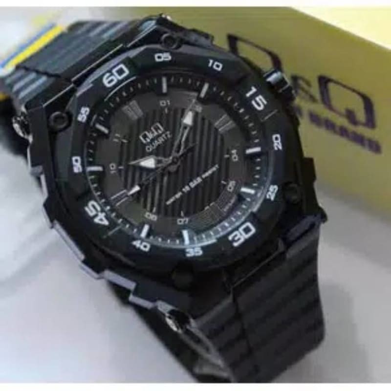 Jam Tangan Original Pria QnQ QQ Q&amp;Q GW79 Rubber (Waterresistant)