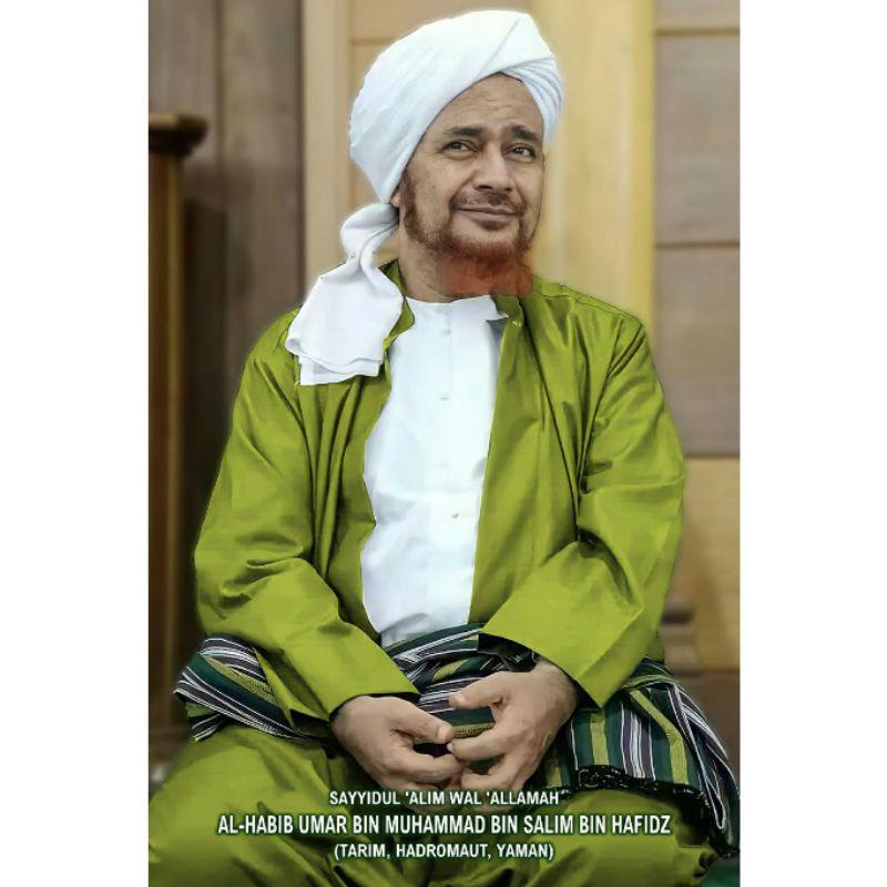 GAMBAR TAJAM, BISA COD, POSTER JUMBO 50*70CM HABIB UMAR BIN HAFIDZ LUSTER UV AWET ANTI GORES