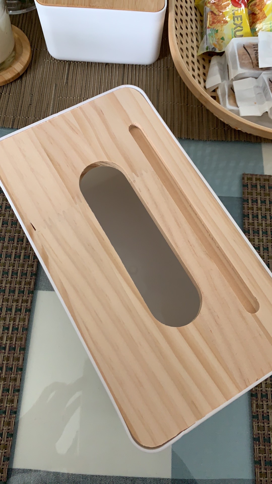 Kotak Tisu 2in1 /tissue Box Persegi Panjang / Tempat Tissu Dengan Slot Handphoe Premium