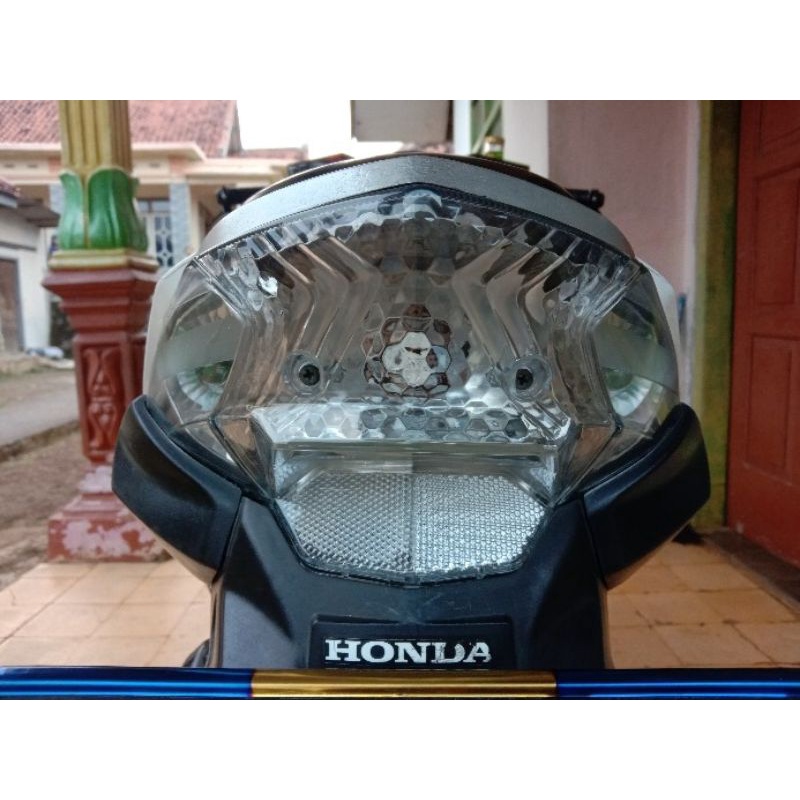 Mika bening lampu belakang + Sen honda beat fi beat street ( th 2012-2019 )