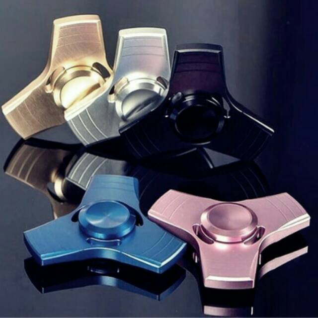 MAINAN fidget Spinner Besi / Termurah fidget spinner