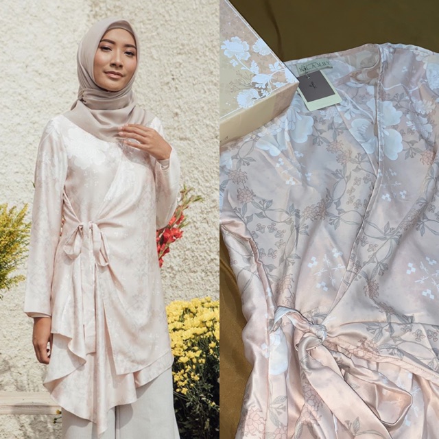 Poppy Blouse Wearing Klamby