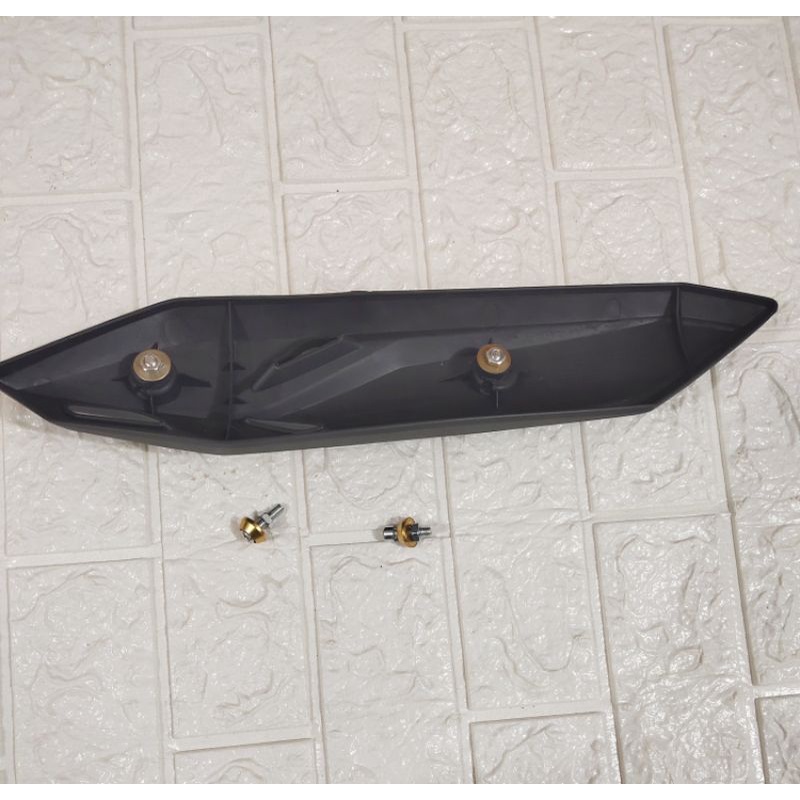 Tutup knalpot Beat 2020 -2022 + baut 2 pcs