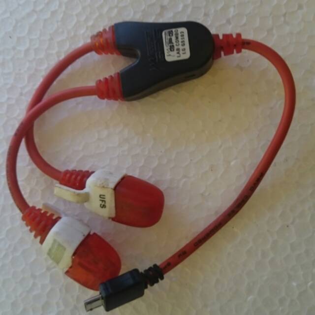 Kabel flash LG GS102 combo UFS UNI