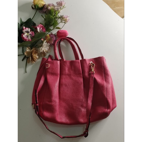 tas Bruno magli fuschia Preloved