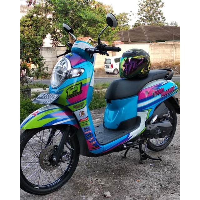 STICKER DECAL FULL BODY MOTOR SCOOPY 2018-2020 DESAIN VARIASI WARNA KEREN BEBAS COSTUM