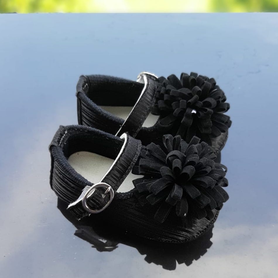 TOKOERS PRP05 Sepatu anak bayi perempuan umur 1 - 12 bulan motif Bunga rajut bahan lembut
