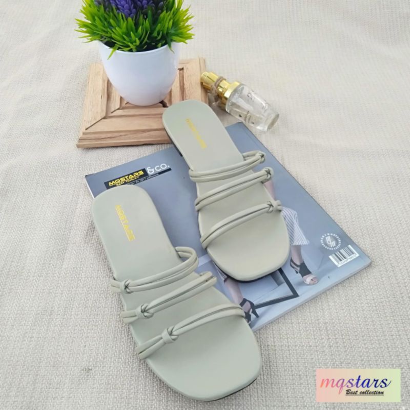 Sandal Flat Wanita Tali Strap 3