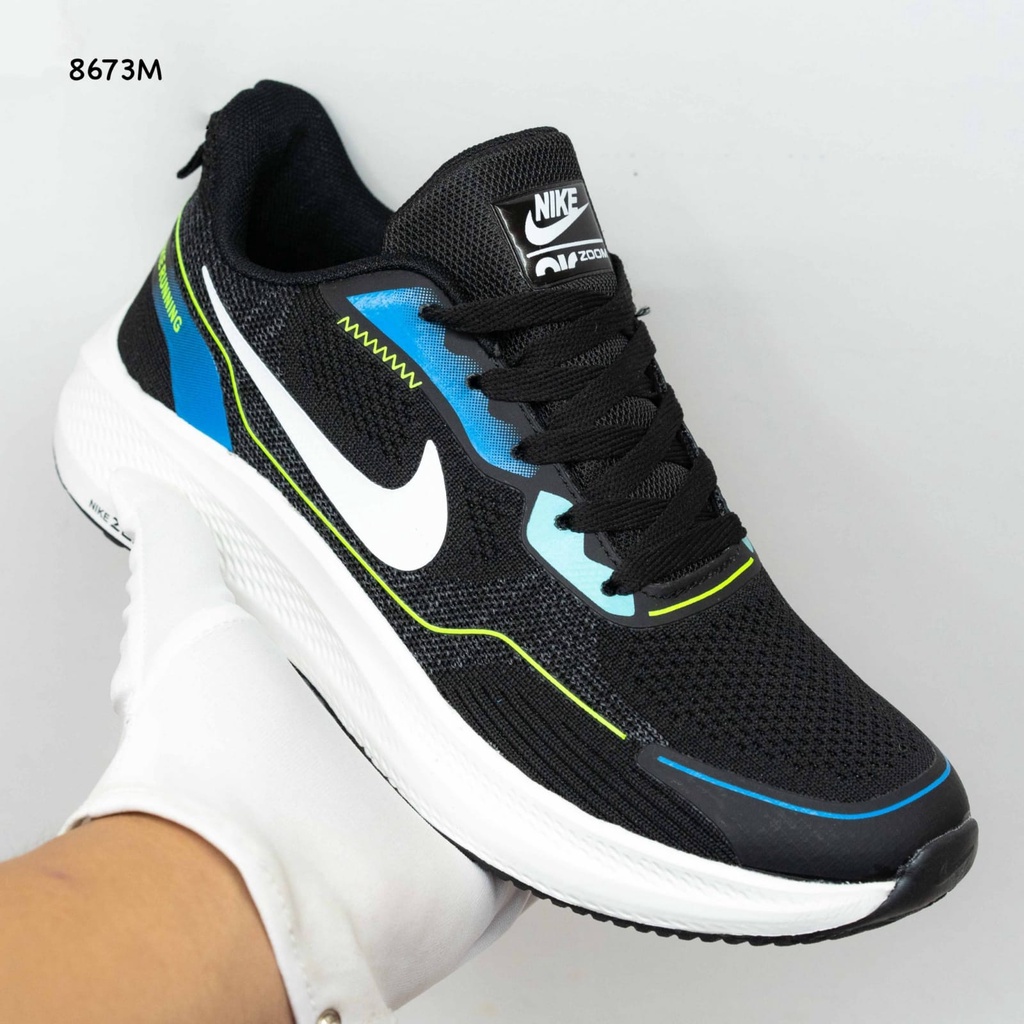 SEPATU COWOK NK  RUNNING AIR ZOOM 8673M