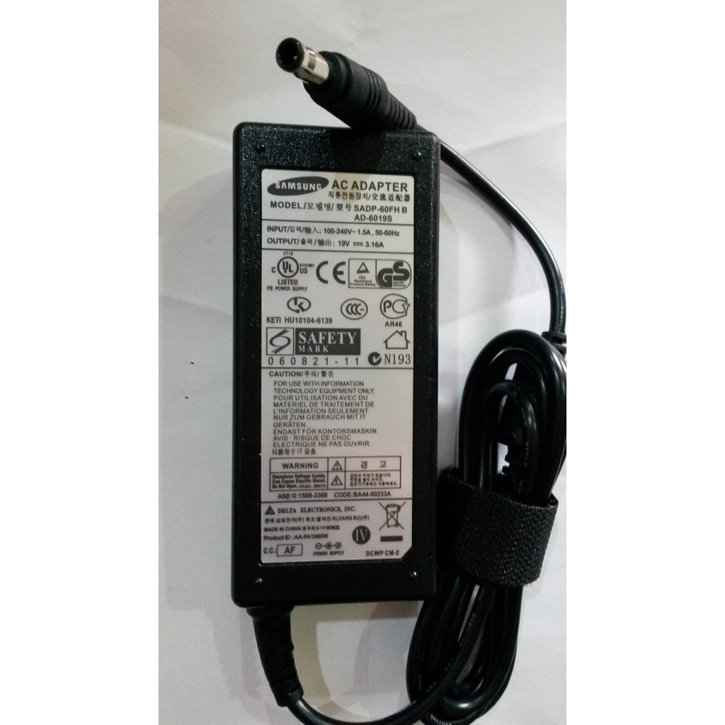 Adaptor Samsung 19V 3.16A Pin Central