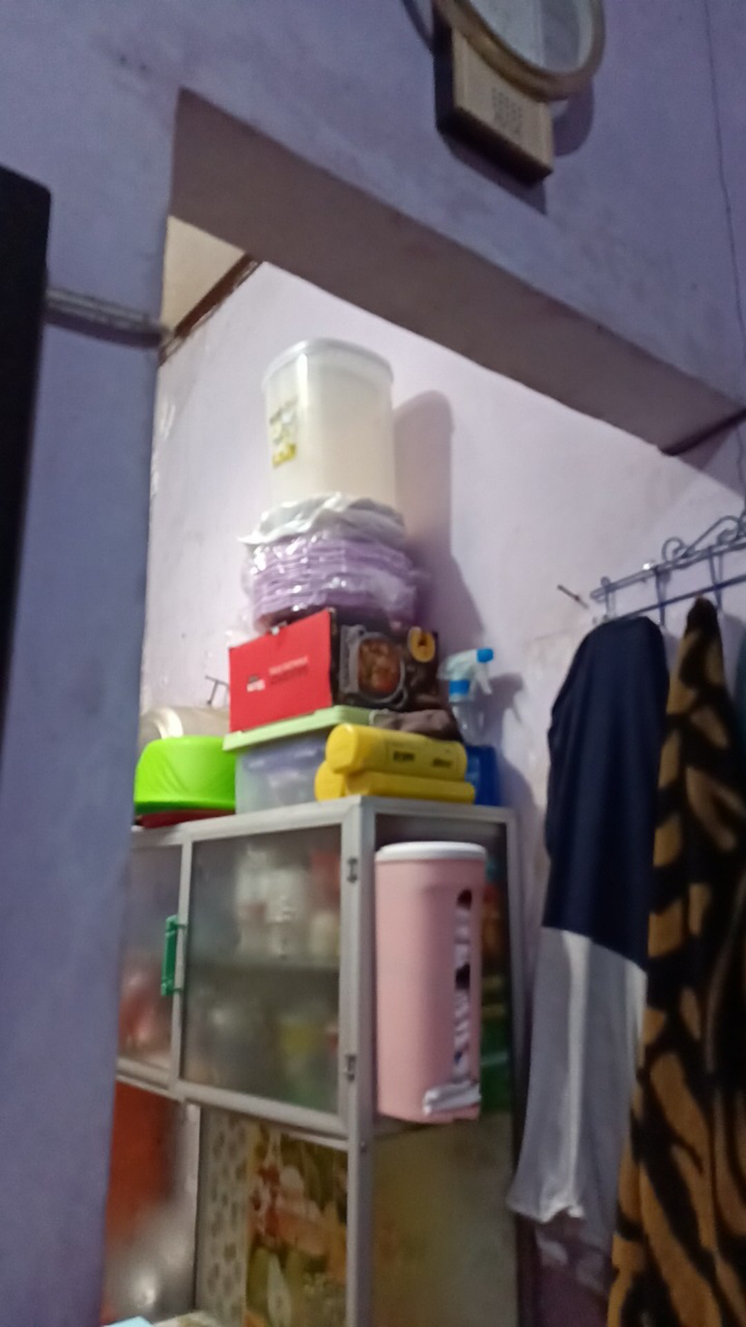 Piring Anyaman Rotan Plastik Isi 12 Pcs - Cokelat / Piring Plastik / Piring Anyam