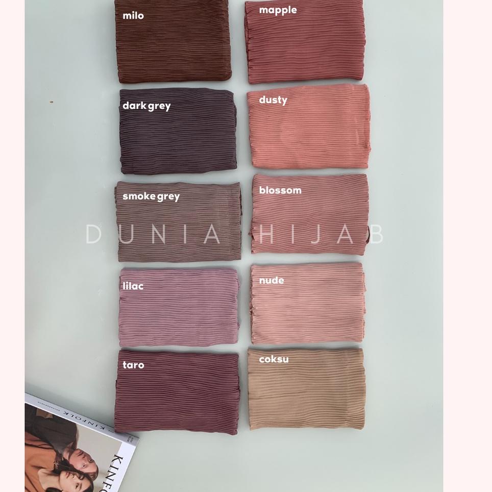 ➣ Jilbab Instan Bergo Plisket Cerutty Hijab Jilbab Kerudung Tali Belakang Instan Langsung Pakai Ceru