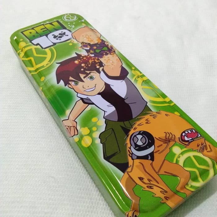 

Kotak pensil ben 10 -
