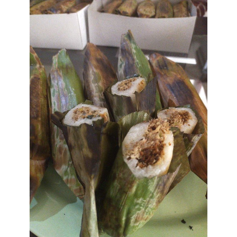 

lalampa,lemper bakar manado
