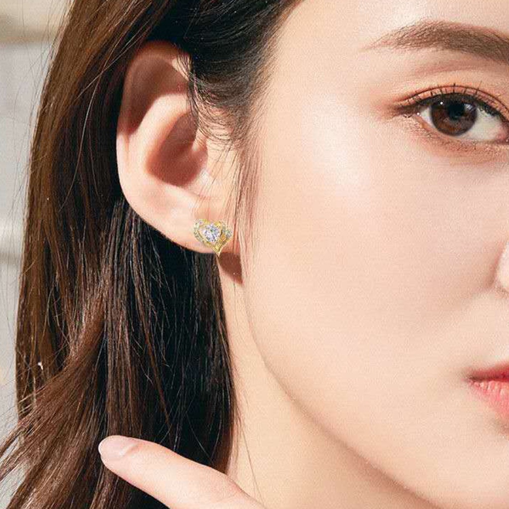 Hu Hu Hu Hu Hu Alat Bantu Pasang Kacamata♡ 1 Pasang Anting Stud Bentuk Hati Bahan Alloy Untuk Wanita