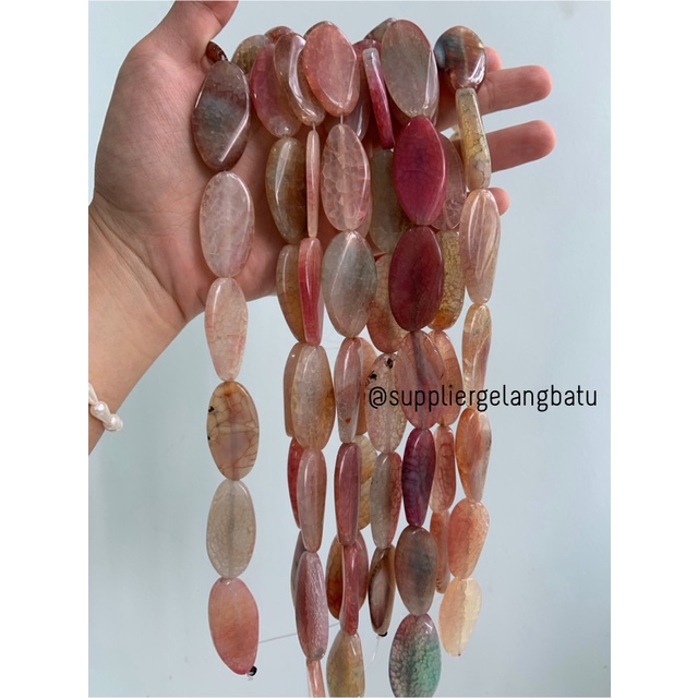 batu Penden simba oval rainbow onyx serat 2 x 4 cm soft kuarsa warna