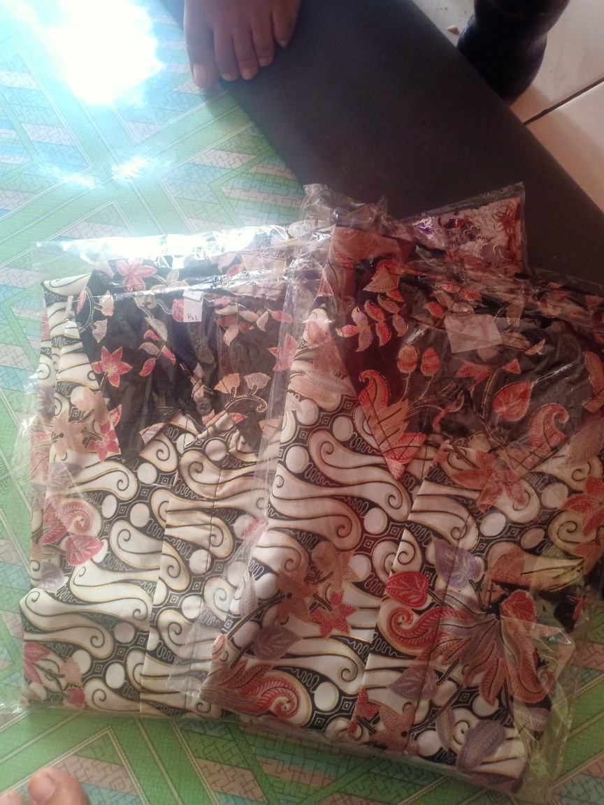 Lembayung.id / Kemeja Batik Lengan Panjang Tanjung Pink