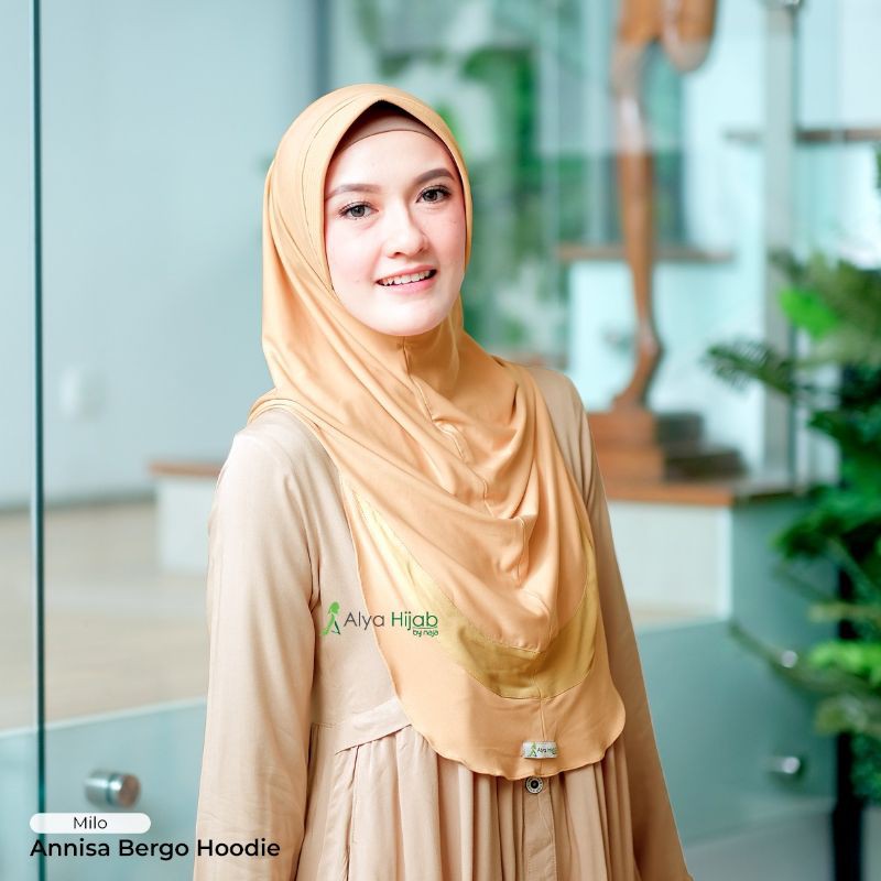 Alya hijab by Naja Annisa Hoodie