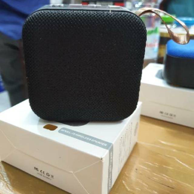 Speaker speker portable speker portable speaker aktif bluetooth t5