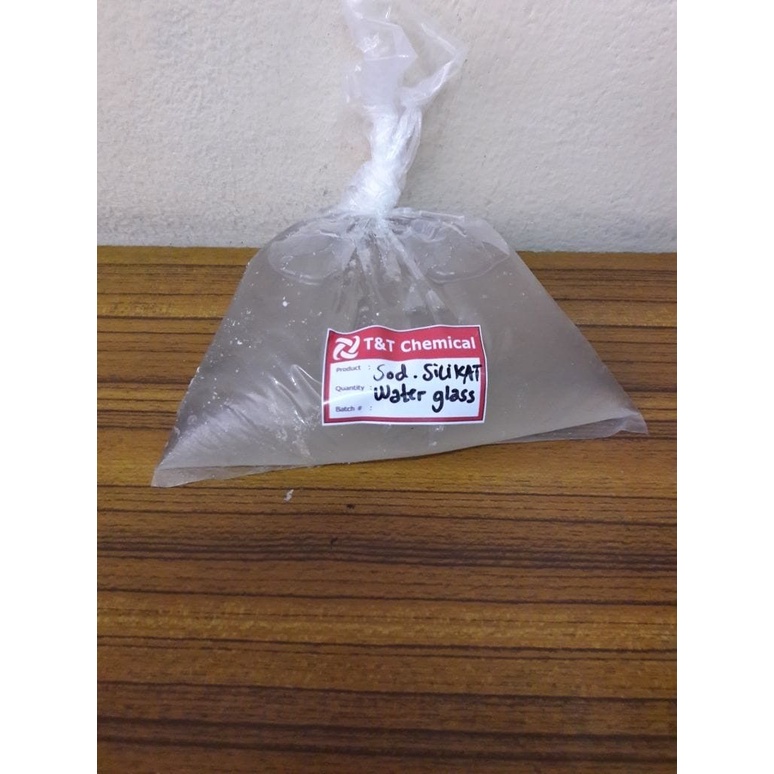 water glass + wadah / waterglass / natrium silikat sodium silicate 1kg