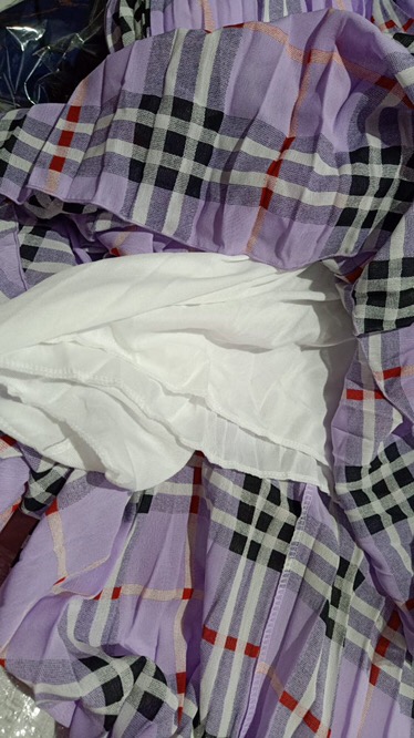 V256-6 Rok Plisket Mayung Wanita Gabriella Motif Burberry Murah