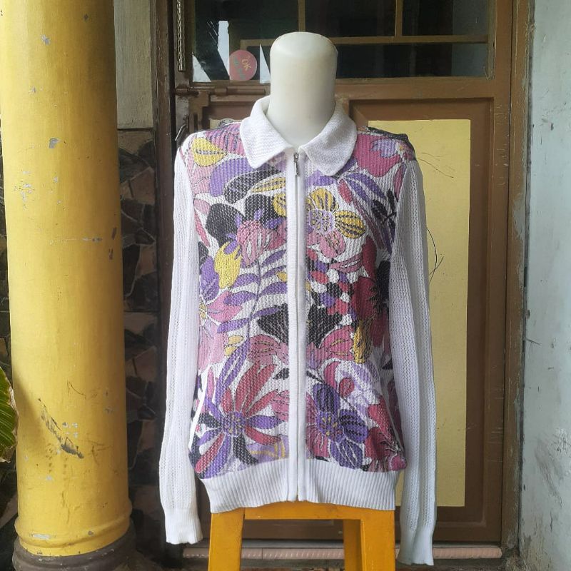 SALE JAKET VINTAGE / jaket parasut / thrift jaket second-Rajut red 98x63