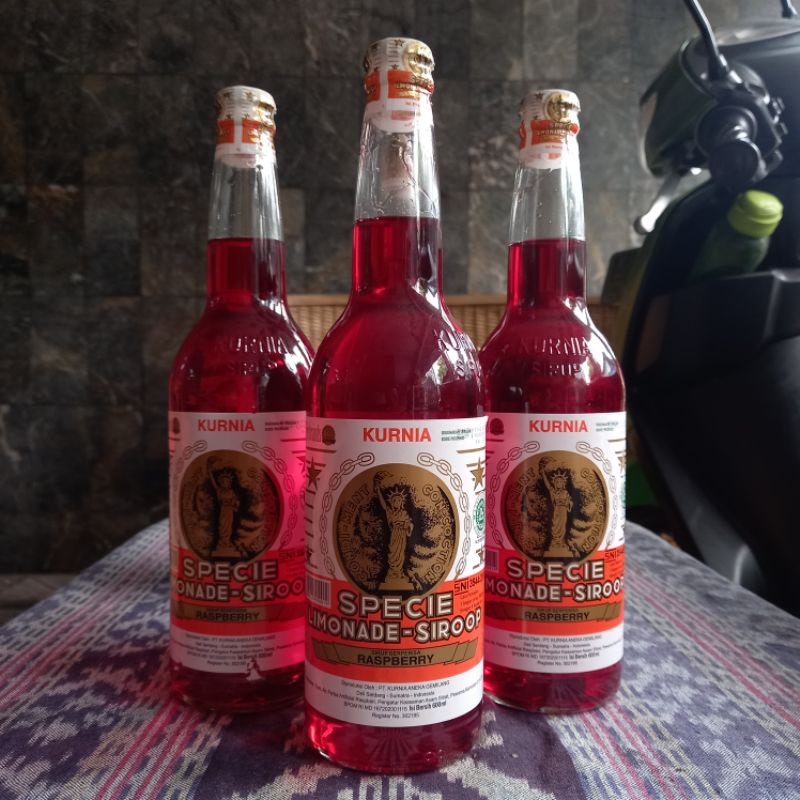 Sirup Kurnia Syrup Cap Patung Raspberry Botol 600ml