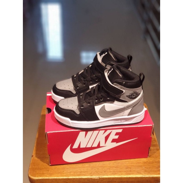 Sepatu Jordan Anak Laki Laki Sepatu Sneakers Anak Perempuan Jordan Kids Sepatu Anak Laki Laki 10 Tahun Sepatu Anak Sneakers Laki Laki Perempuan Nike Jordan High Grade Original Sepatu Jordan Anak Laki Laki Sepatu Jordan Original Sepatu Anak Laki 1 Tahun