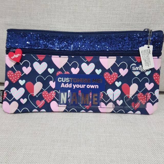 

Smiggle pencil case dengan custom nama - Tempat pensil Smiggle