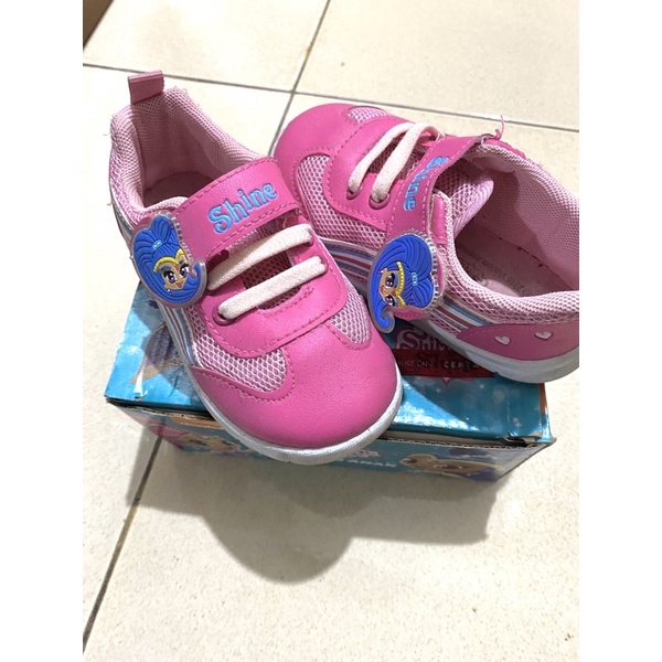 Prelove sepatu anak merk Nickelodeon