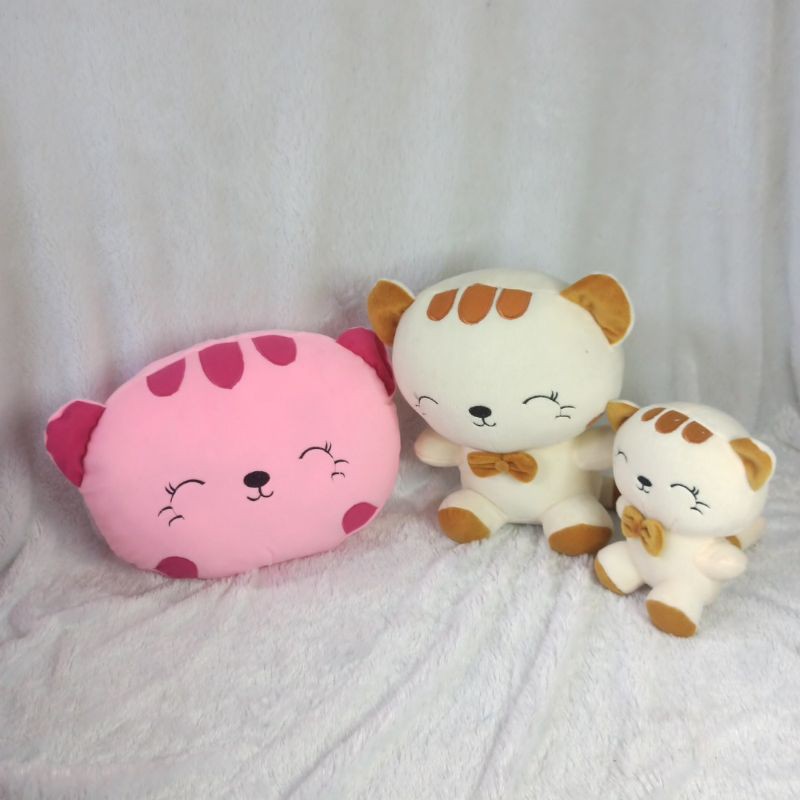 paket BANTAL Kucing cantik XL &amp; S Murah boneka