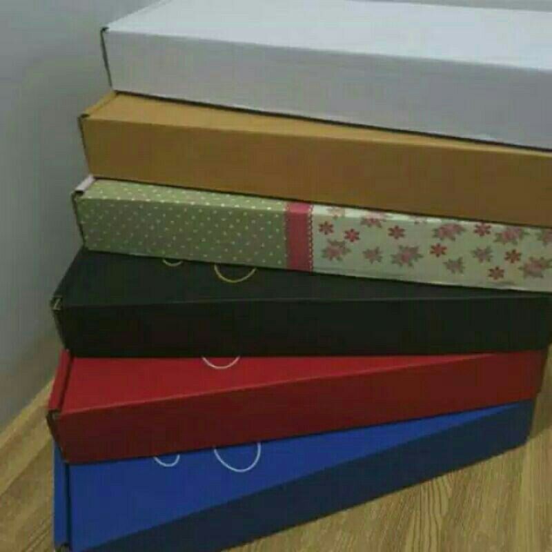 

Box 22x10x4.5 (bronis) Kardus/ Polos/pizza/ Hampres