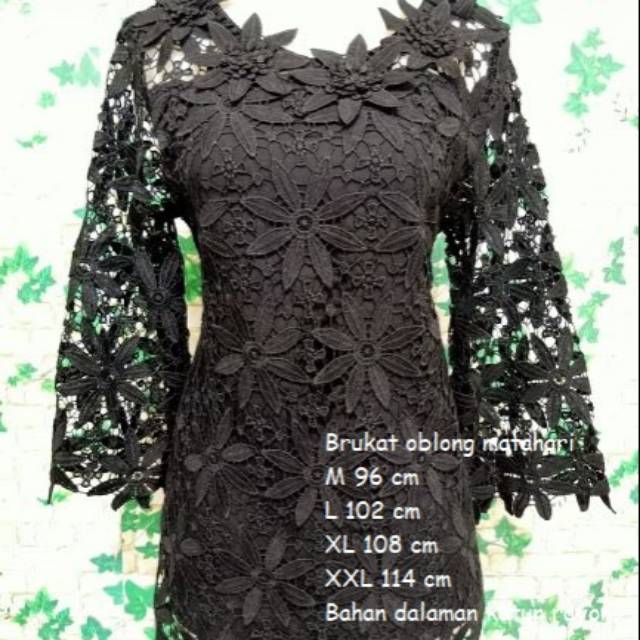 Blus Brokat import