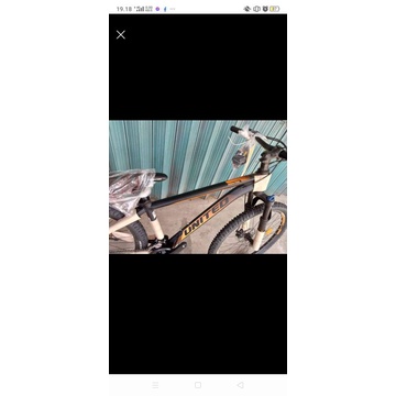 MTB SEPEDE GUNUNG UNITED STAVROS 27,5 AllOY