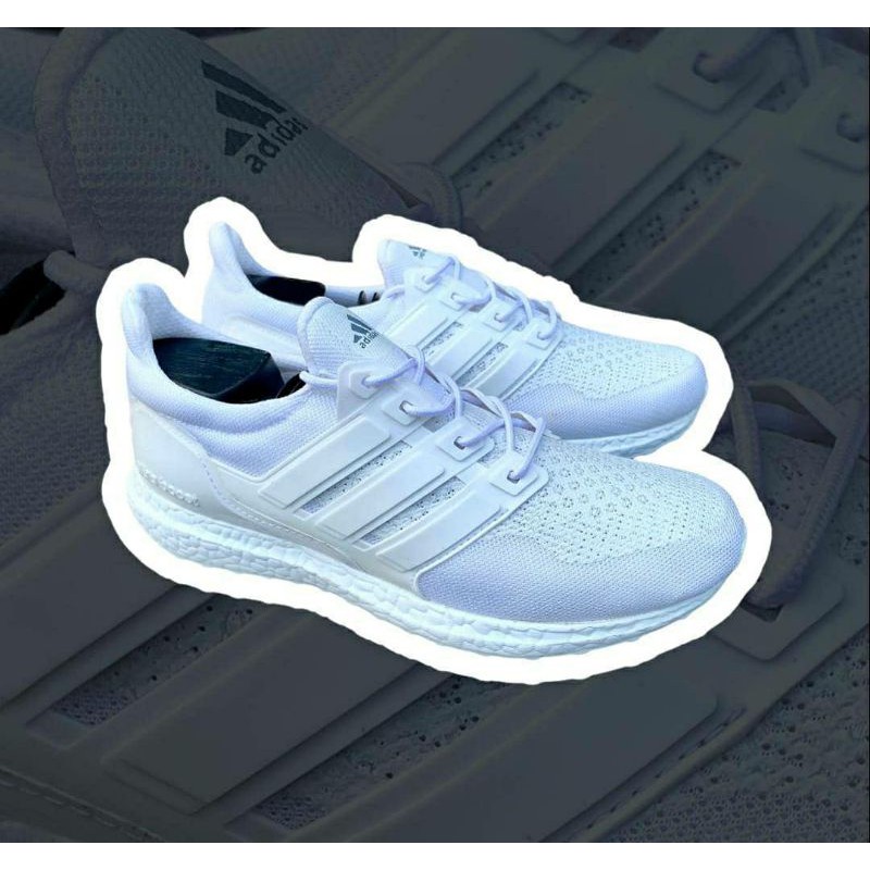 SEPATU ADIDAS ULTRABOOST FULL WHITE PUTIH FULLBLACK HITAM POLOS SNEAKERS SEKOLAH KERJA KULIAH MURAH