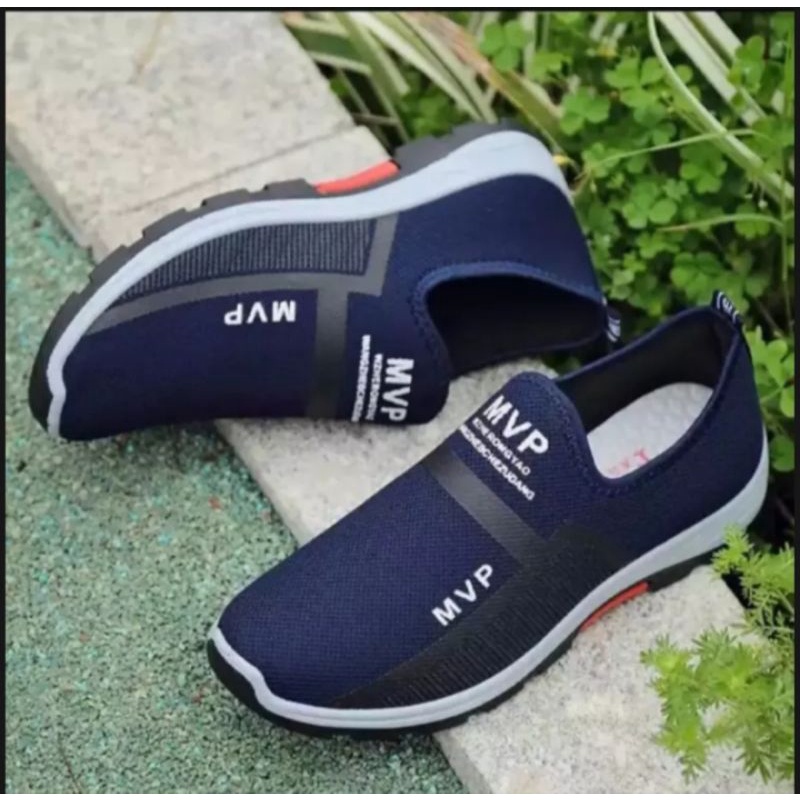 sepatu pria New MVV sepatu terlaris dan terkeren