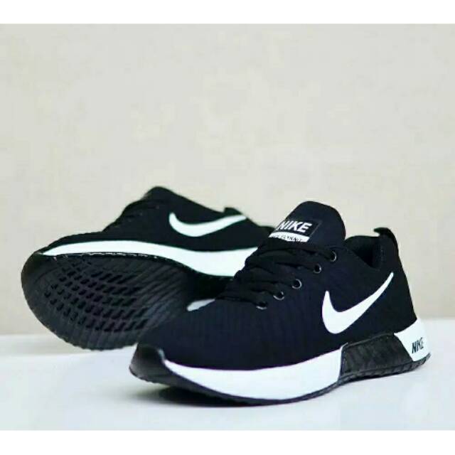  TERBARU  NIKE  FLYKNITE ZOOM SNEAKERS Best Seller Sepatu 