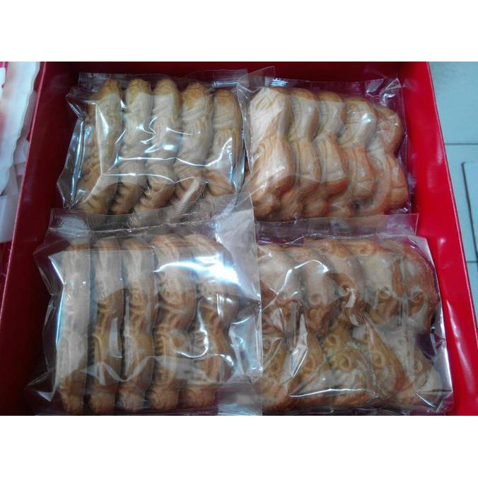 

Dijual Biskuit Gambar Kue Bulan Terlaris