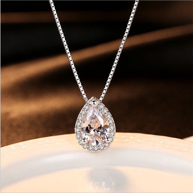 [Ready Stock]Fashion Plated S925 Sterling Silver Water Drop Pear-Shaped Pendant Diamond-Studded Necklace