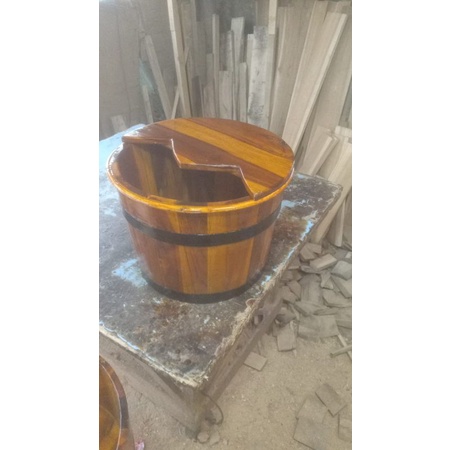ember spa/rendam kaki