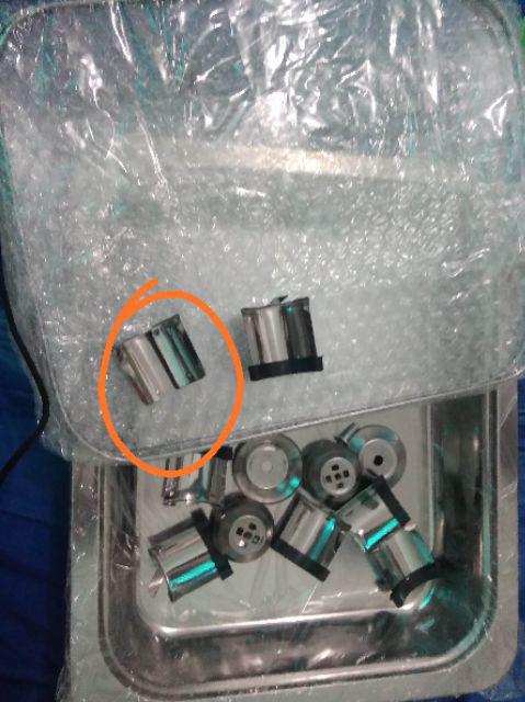 Tempat Makan Prasmanan Tutup Kaca Paket 2 Set- Silver