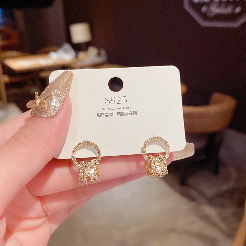 XiaoboACC Anting Bulat Silver S925 Wanita Desain Hollow Hias Berlian Imitasi Gaya Vintage